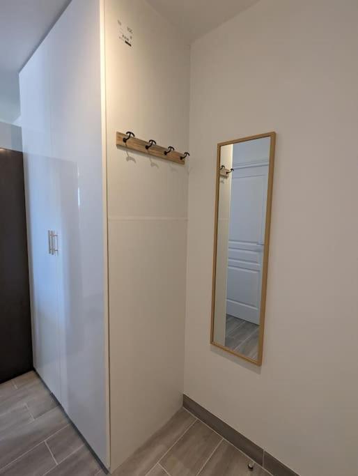 Appart Tout Confort Tres Proche Rer A Torcy  Exteriér fotografie